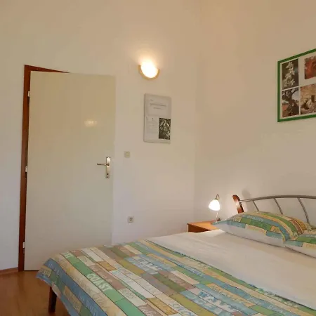 1 Apartman