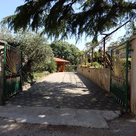 1 Apartman